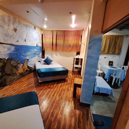 Appartamento Cozy Hosting Galapagos Puerto Ayora  Esterno foto