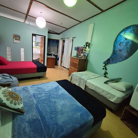 Appartamento Cozy Hosting Galapagos Puerto Ayora  Esterno foto