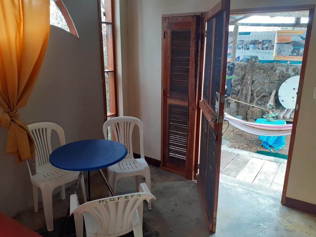 Appartamento Cozy Hosting Galapagos Puerto Ayora  Esterno foto