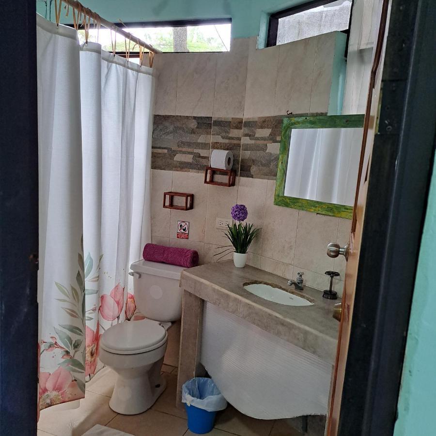 Appartamento Cozy Hosting Galapagos Puerto Ayora  Esterno foto