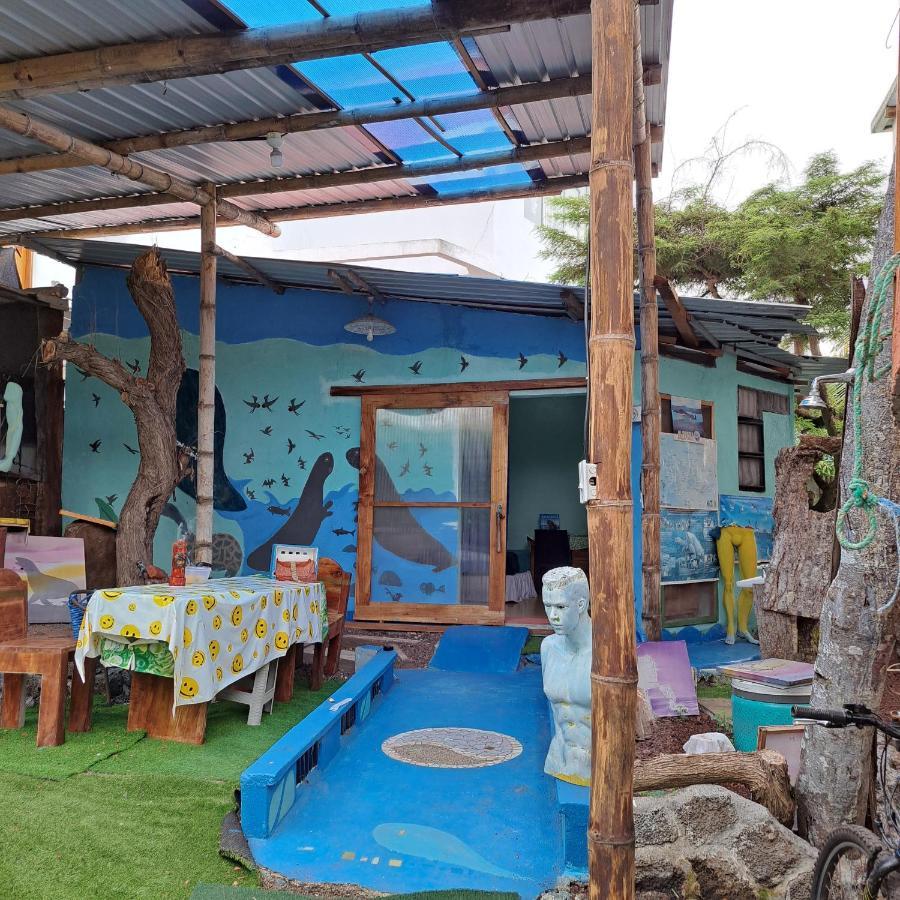 Appartamento Cozy Hosting Galapagos Puerto Ayora  Esterno foto
