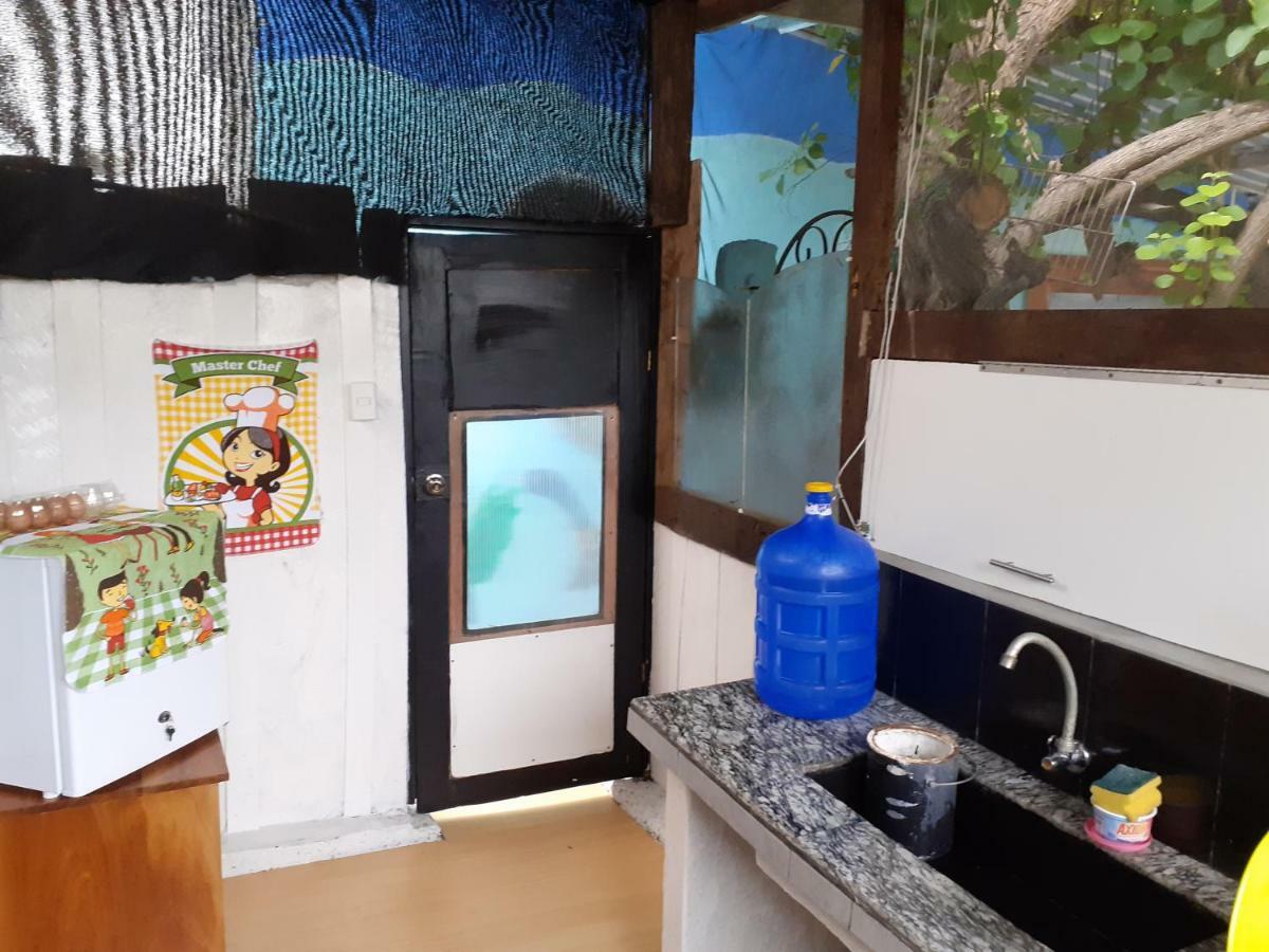 Appartamento Cozy Hosting Galapagos Puerto Ayora  Esterno foto